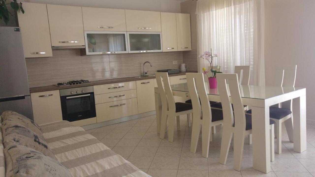 Apartments Tonci And Iris Primošten Dış mekan fotoğraf